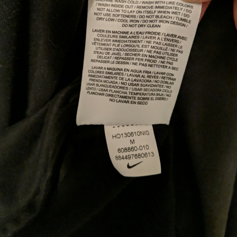 Nike dri fit running hooded top - Picture 3 of 8